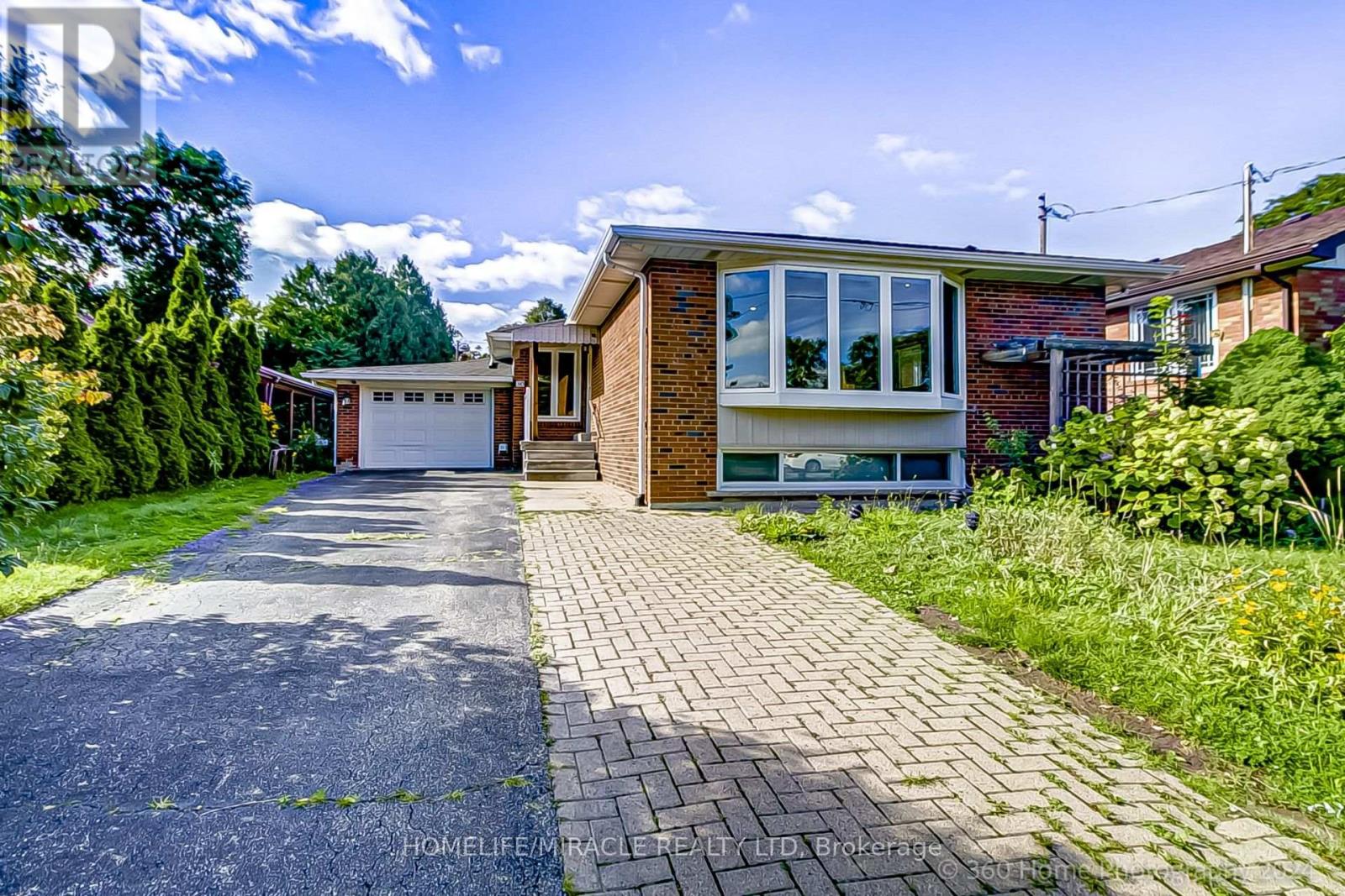 30 Fallowfield Road, Toronto, Ontario  M9W 2W2 - Photo 24 - W13720862