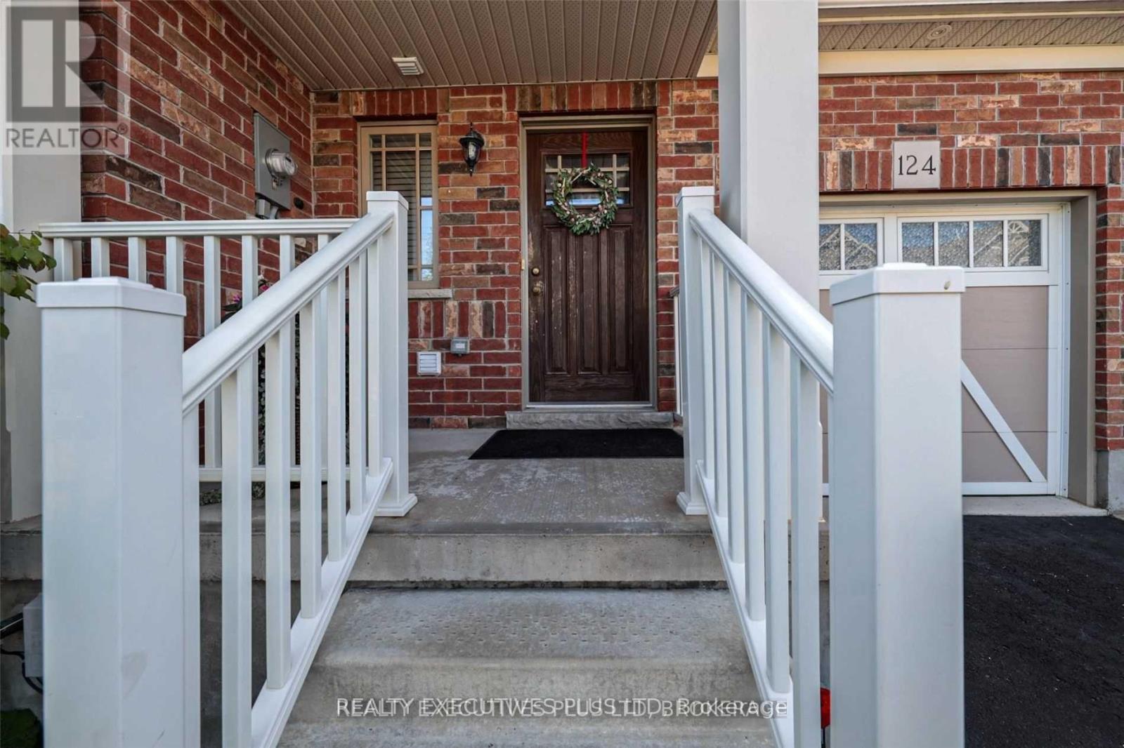 124 Preston Drive, Orangeville, Ontario L9W 4K3 - Photo 4 - W13720904