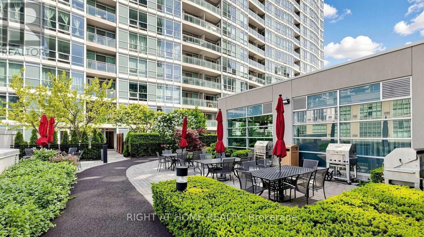 1417 - 185 Legion Road N, Toronto, Ontario  M8Y 0A1 - Photo 30 - W13720908