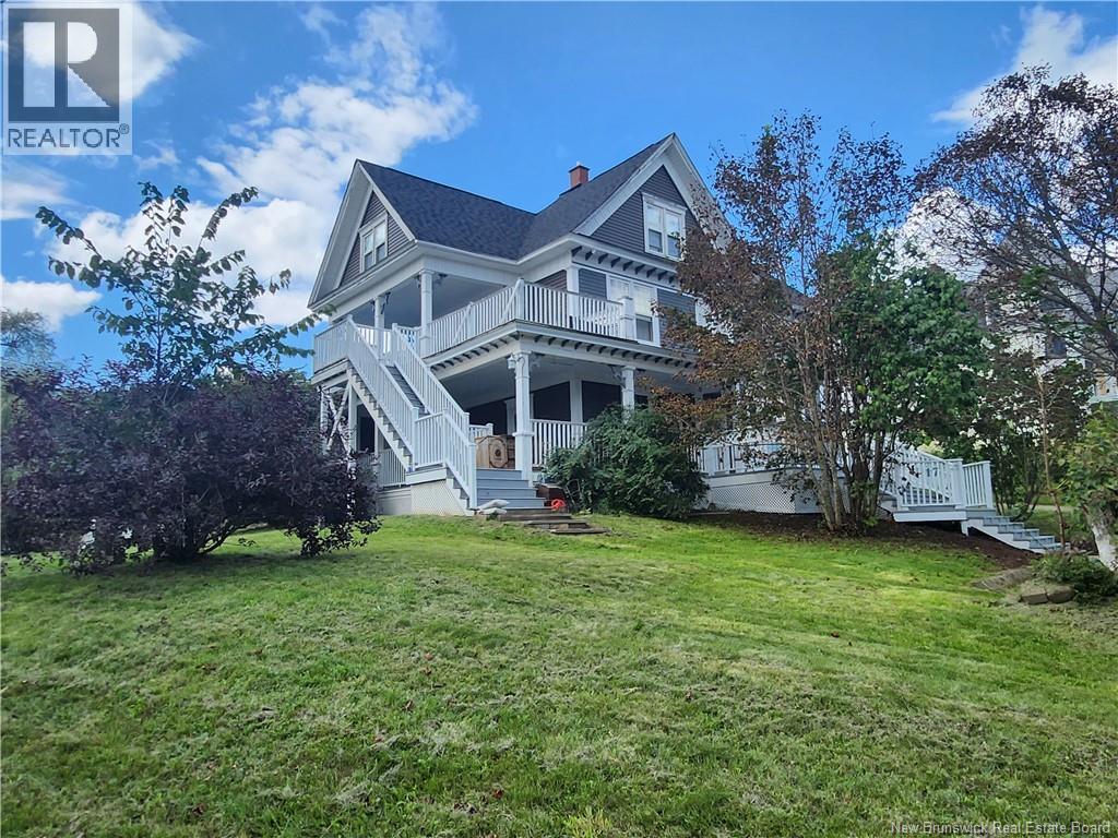 17 Pleasant Street, Hillsborough, New Brunswick