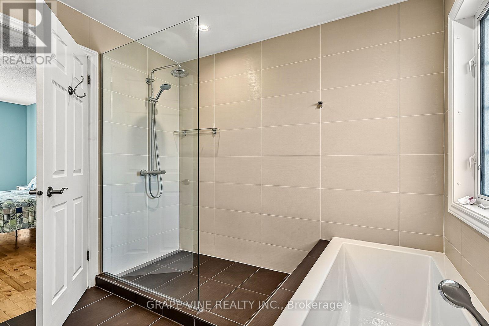 319 Parkin Circle, Ottawa, Ontario  K1T 4G6 - Photo 38 - X13720906
