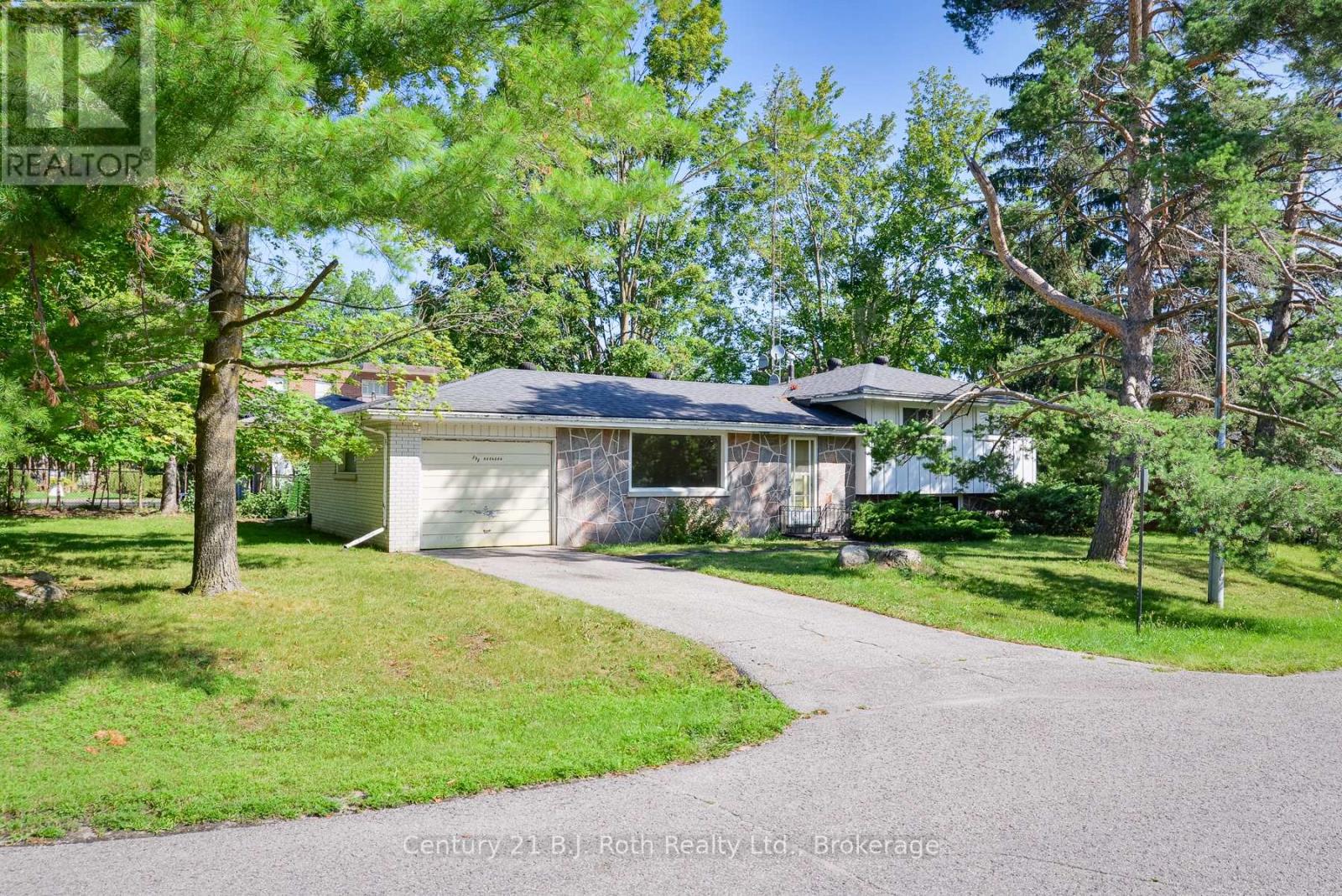 398 Old Muskoka Road, Orillia, Ontario  L3V 4G7 - Photo 2 - S13619696