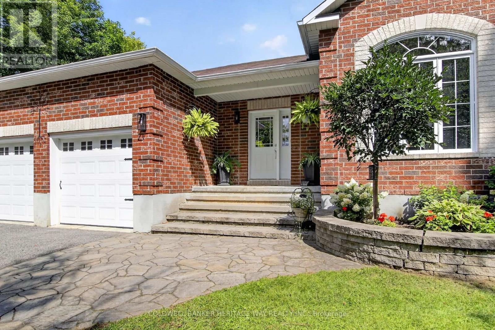515 Balmoral Drive, Beckwith, Ontario  K7C 0C4 - Photo 4 - X13720952