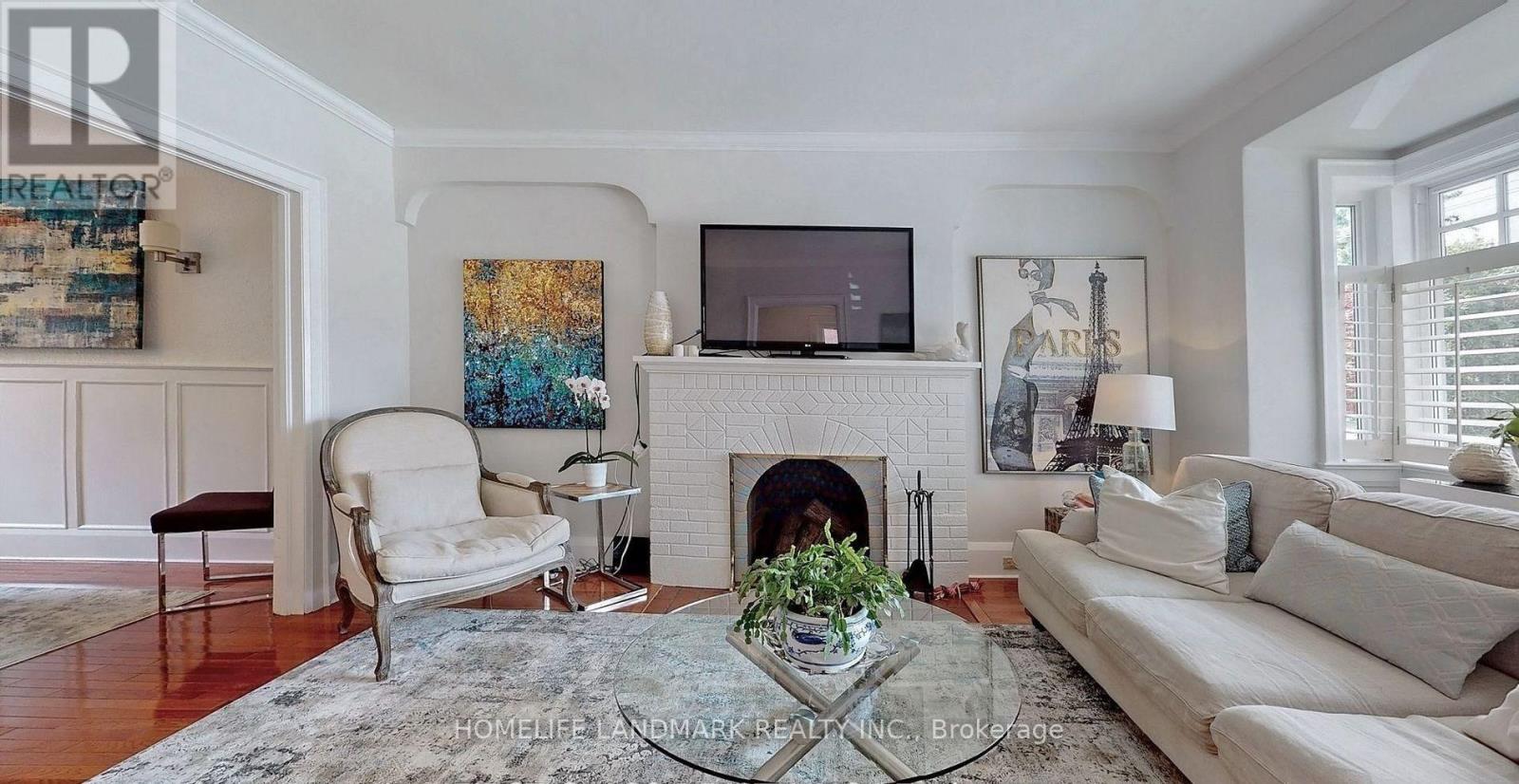 203 Melrose Avenue, Toronto, Ontario  M5M 1Y9 - Photo 4 - C13720948
