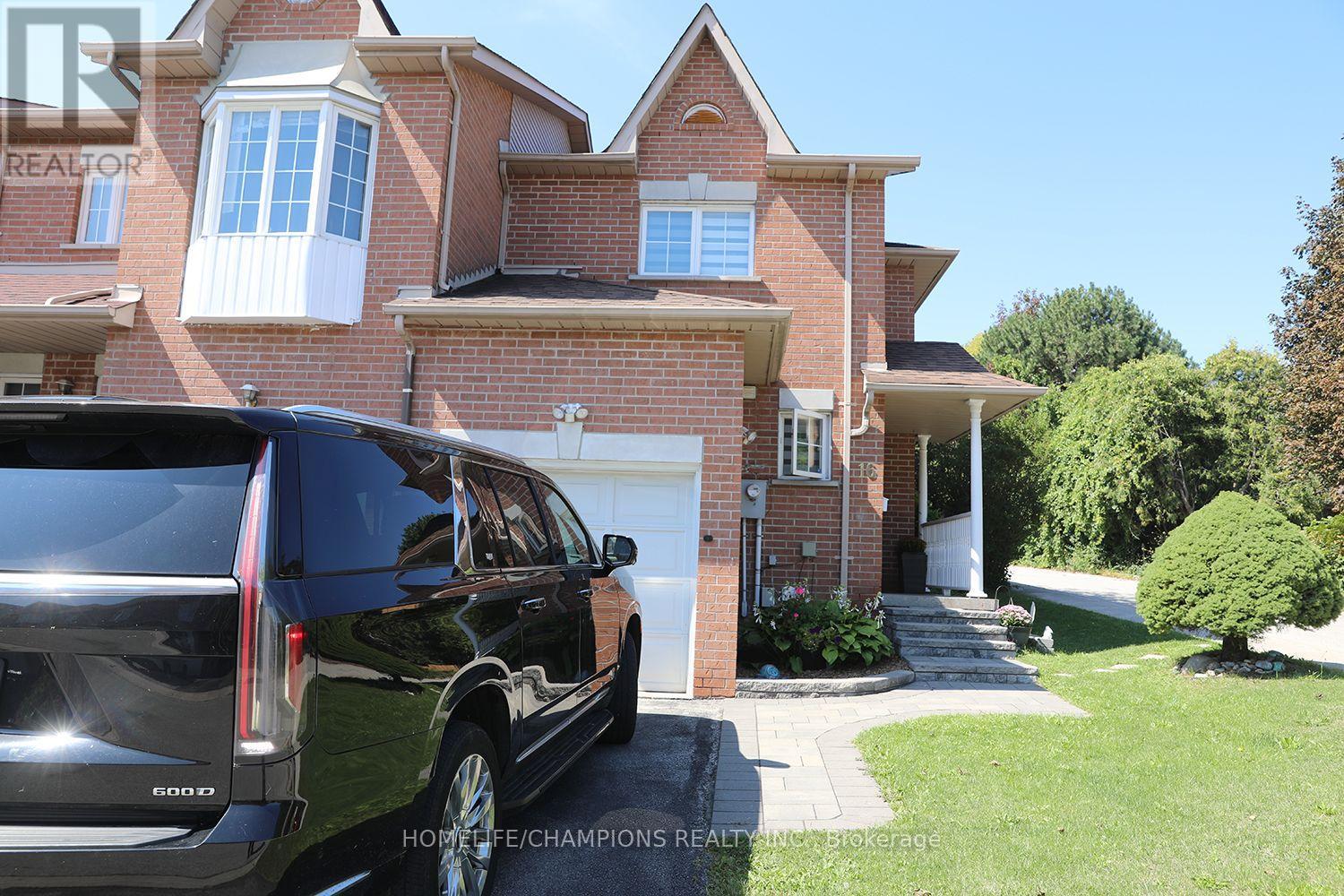 16 ECHO GLEN ROAD, Toronto, Ontario
