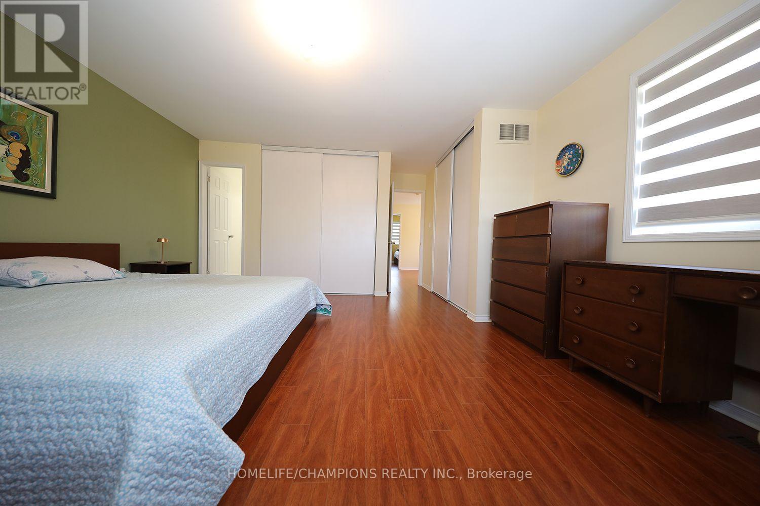16 Echo Glen Road, Toronto, Ontario  M9B 4W6 - Photo 25 - E13720944