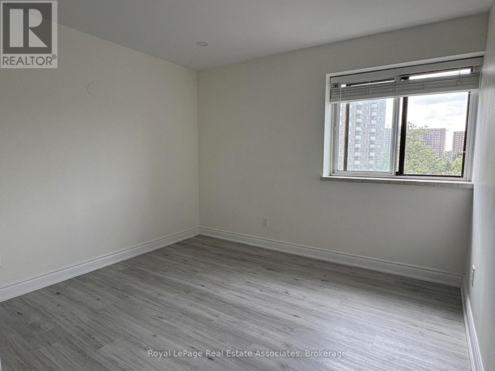 408 - 557 The East Mall, Toronto, Ontario  M9B 4A5 - Photo 14 - W13720964