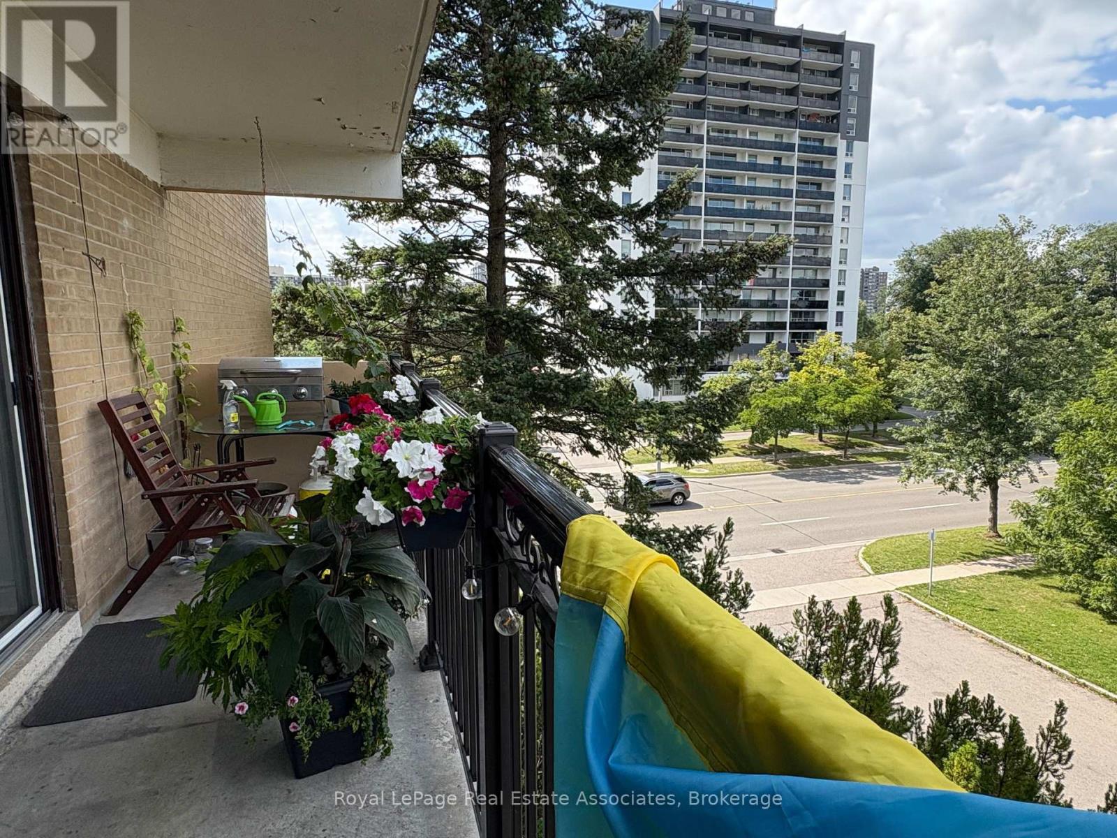 408 - 557 The East Mall, Toronto, Ontario  M9B 4A5 - Photo 20 - W13720964