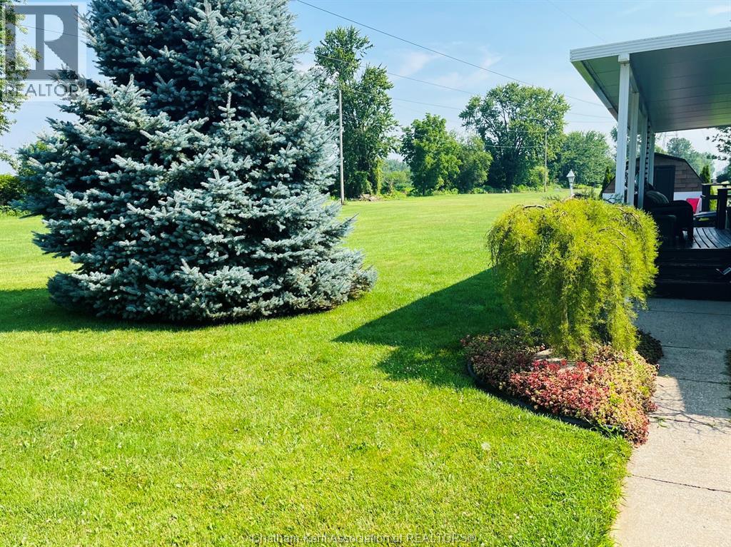 1 James Court, Chatham, Ontario  N7L 4Y7 - Photo 2 - 26021016
