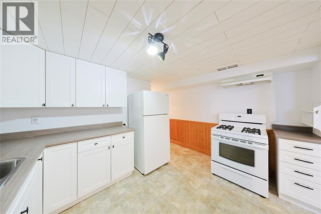 237 Essex Street Unit# Lower, Sarnia, Ontario  N7T 4S3 - Photo 4 - 26020599
