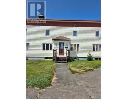 <div class="price">$106,000</div> 10 Pine Avenue Unit#7<br>Grand Falls-Windsor, Newfoundland & Labrador<br><div class='bed_bath'>4 Bed | 2 Bath</div>