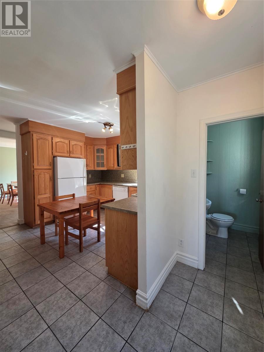 24 Brookfield Avenue, Corner Brook, Newfoundland & Labrador  A2H 2R1 - Photo 3 - 1302485