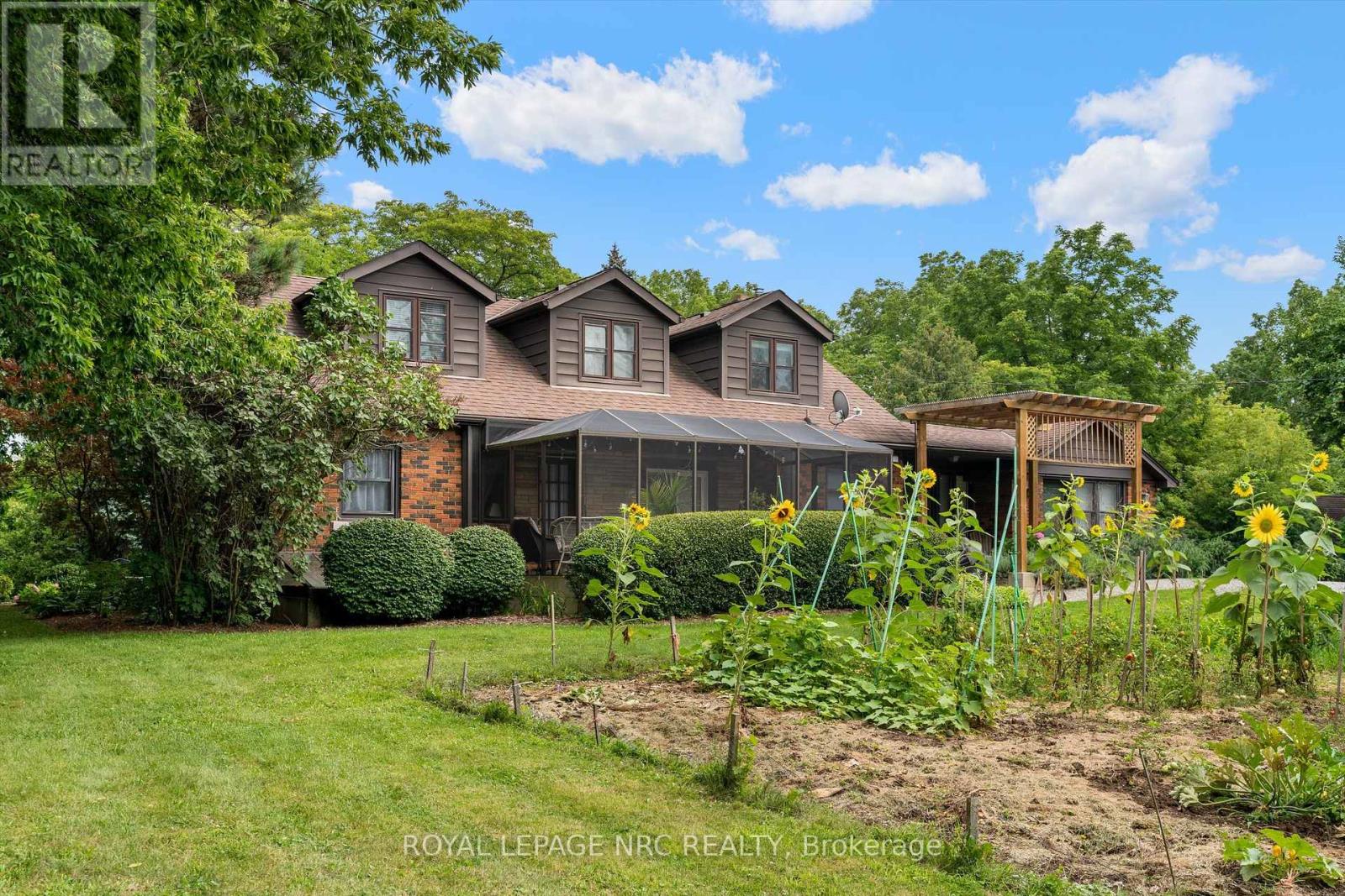 9 Pine Street, Niagara-On-The-Lake, Ontario  L0S 1J0 - Photo 32 - X13720994