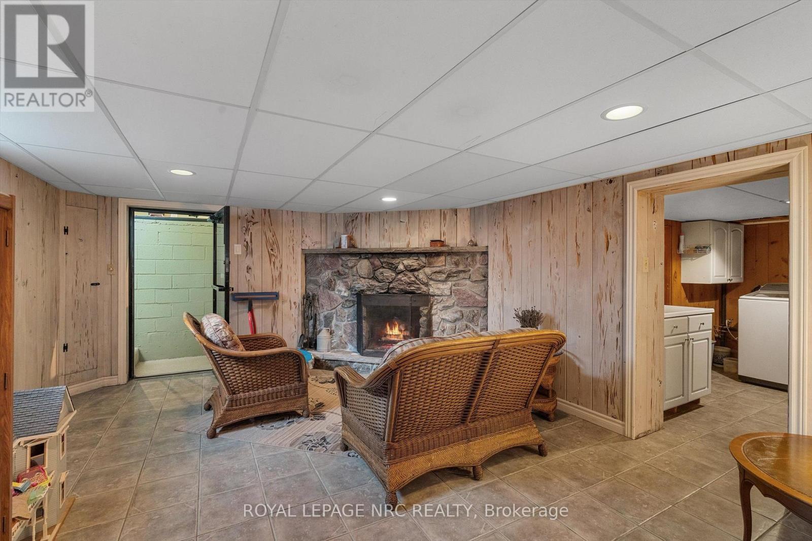 9 Pine Street, Niagara-On-The-Lake, Ontario  L0S 1J0 - Photo 46 - X13720994