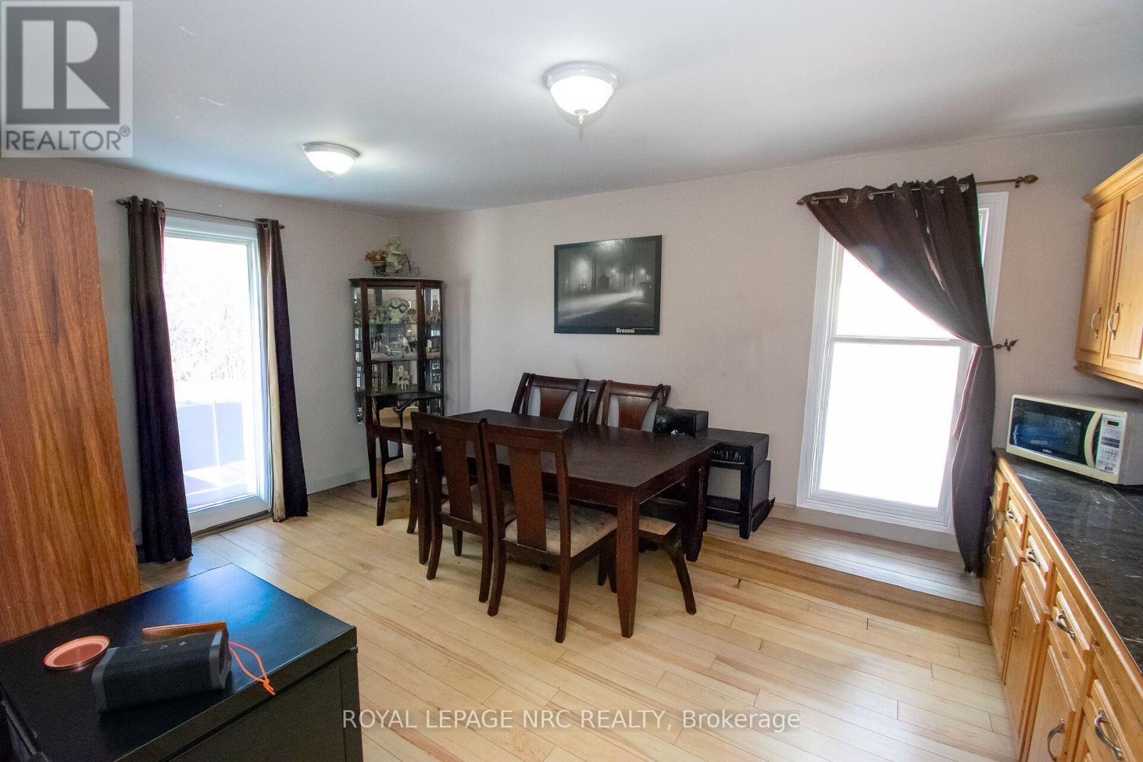 13 Mildred Avenue, St. Catharines, Ontario  L2R 6H9 - Photo 10 - X13720998