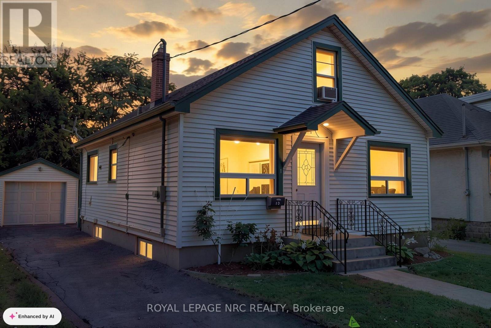 13 Mildred Avenue, St. Catharines, Ontario  L2R 6H9 - Photo 2 - X13720998