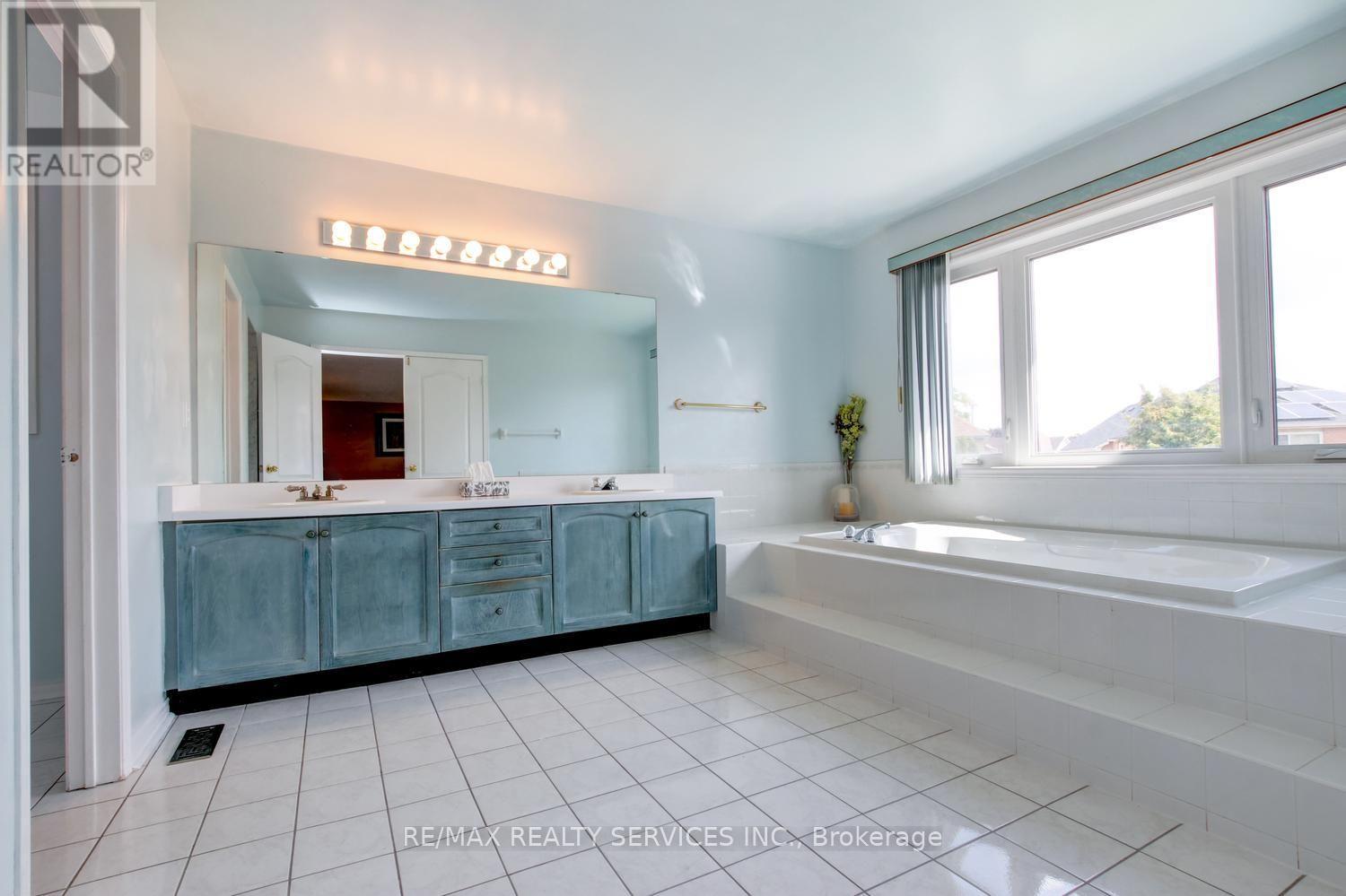 671 Peter Robertson Boulevard, Brampton, Ontario  L6R 1L8 - Photo 28 - W13720970