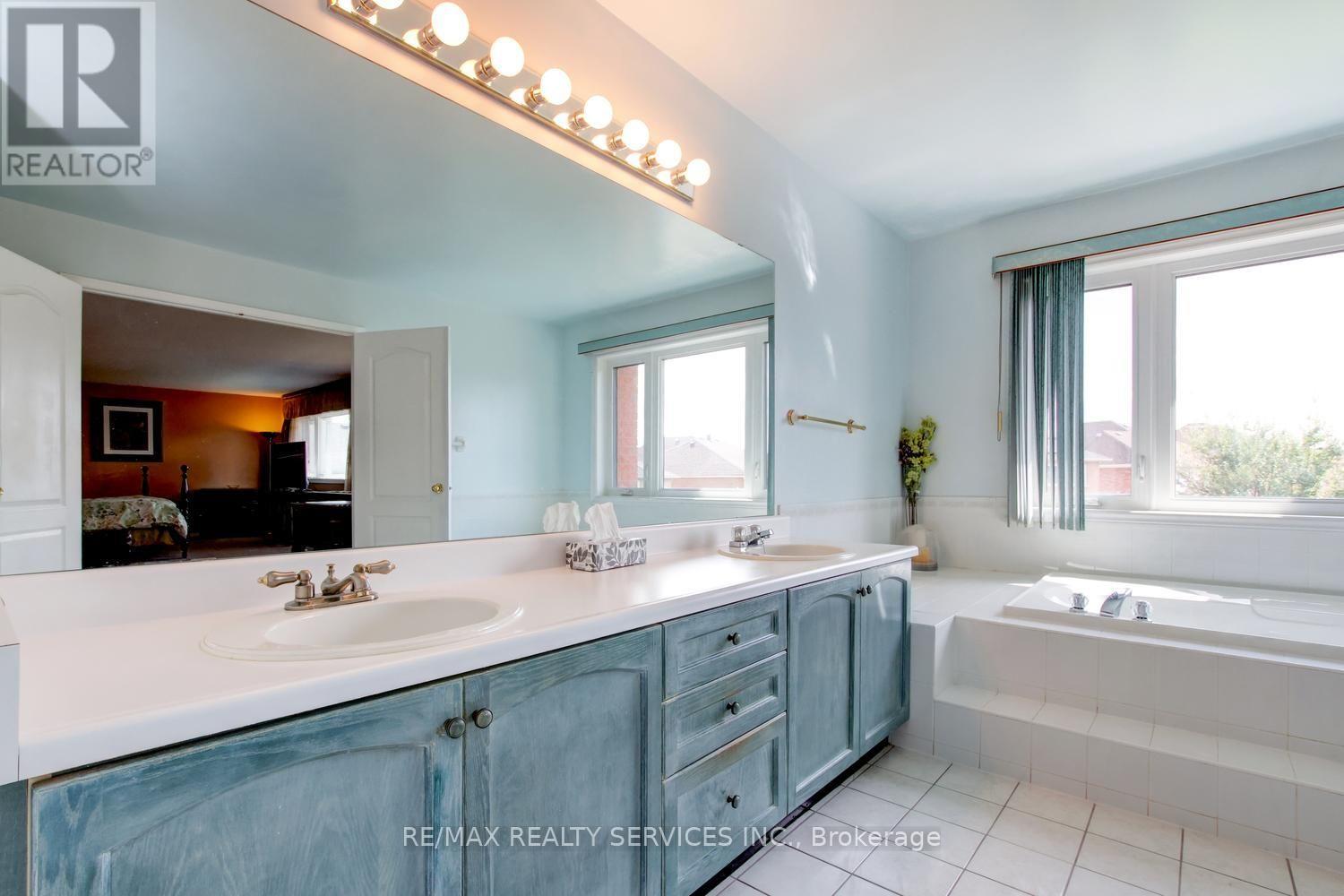 671 Peter Robertson Boulevard, Brampton, Ontario  L6R 1L8 - Photo 29 - W13720970
