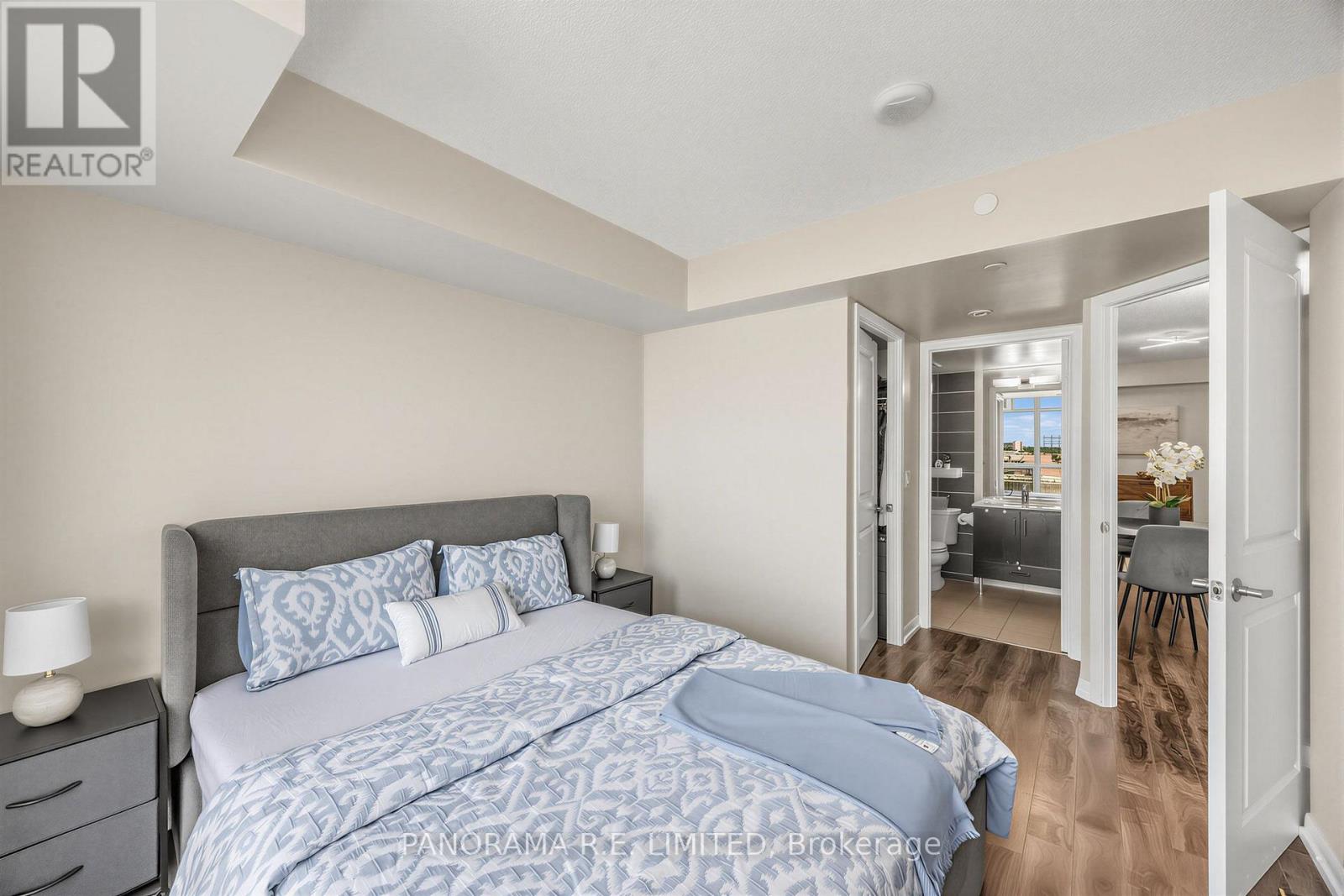 807 - 215 Sherway Gardens Road, Toronto, Ontario  M9C 0A4 - Photo 9 - W13721002