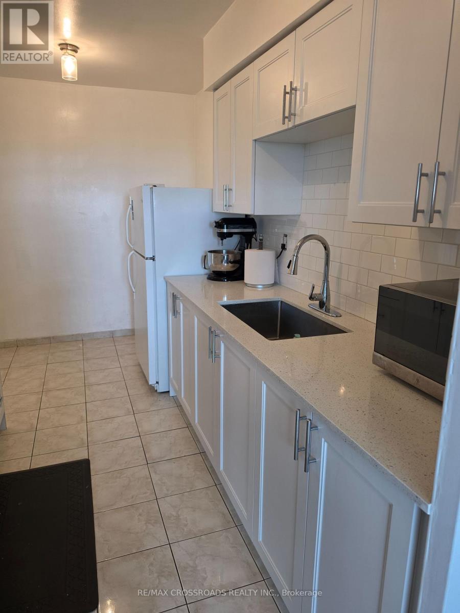 1004 - 5 Frith Road, Toronto, Ontario  M3N 2L5 - Photo 10 - W13721004
