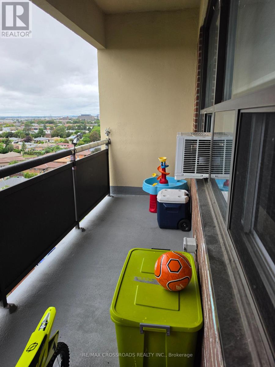 1004 - 5 Frith Road, Toronto, Ontario  M3N 2L5 - Photo 9 - W13721004