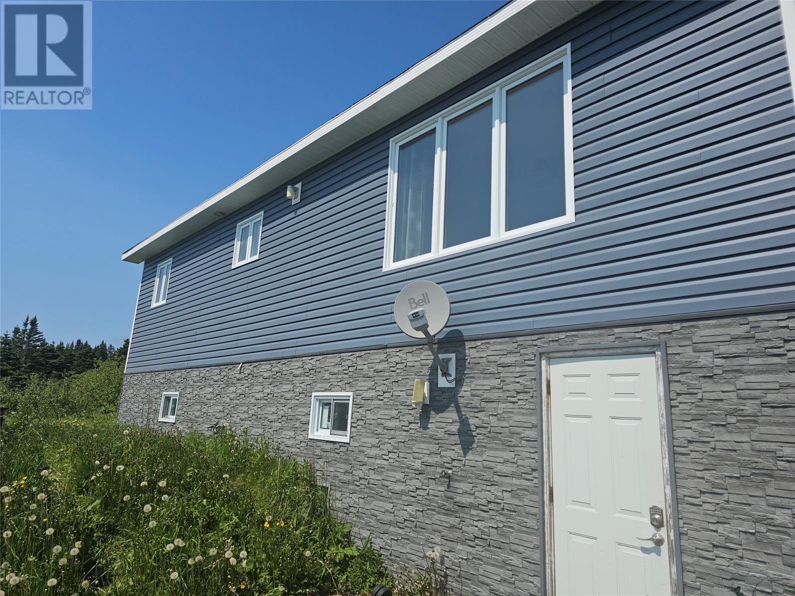 16 Hilltop Road, Cape Ray — photo 2