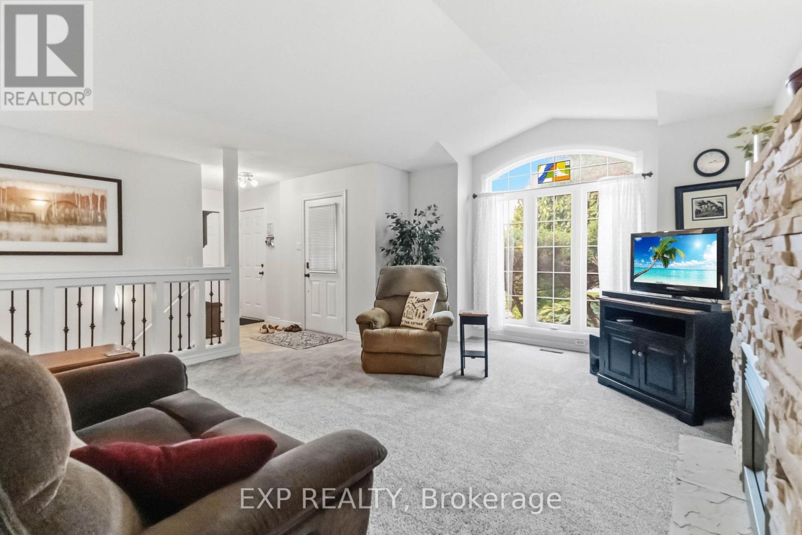 144 Stephen Moore Drive, Middlesex Centre, Ontario  N0L 1R0 - Photo 4 - X13720972