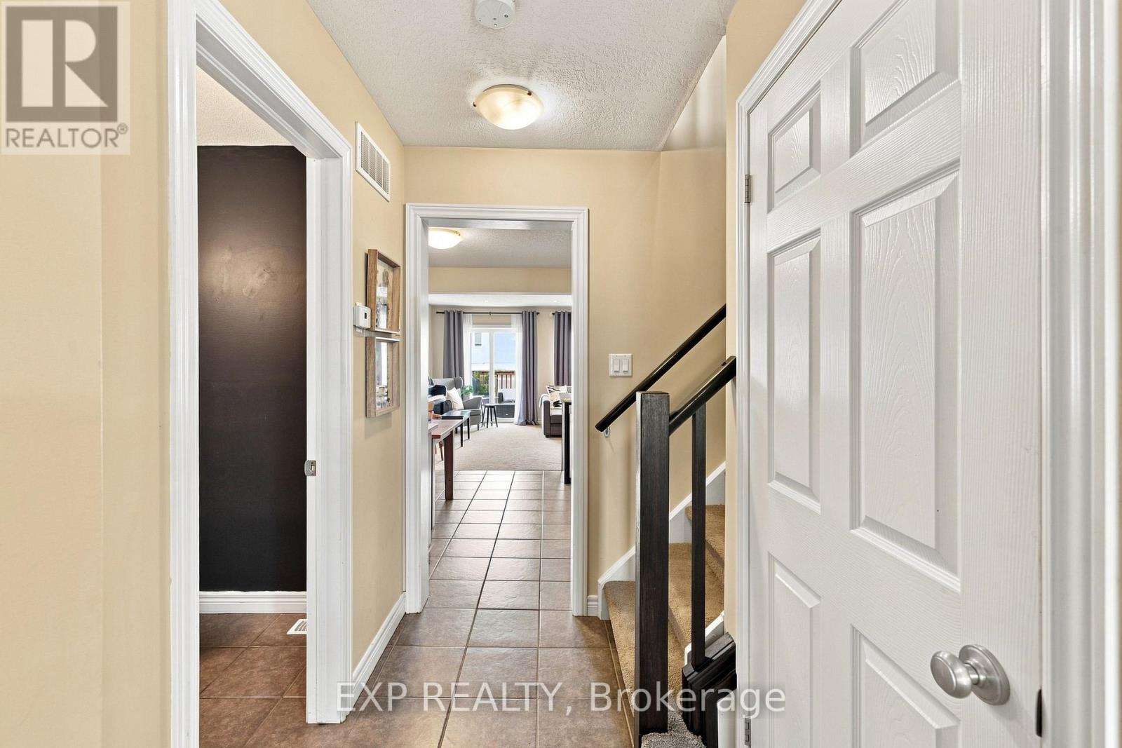 187 Eden Oak Trail, Kitchener, Ontario  N2A 0H6 - Photo 6 - X13720992