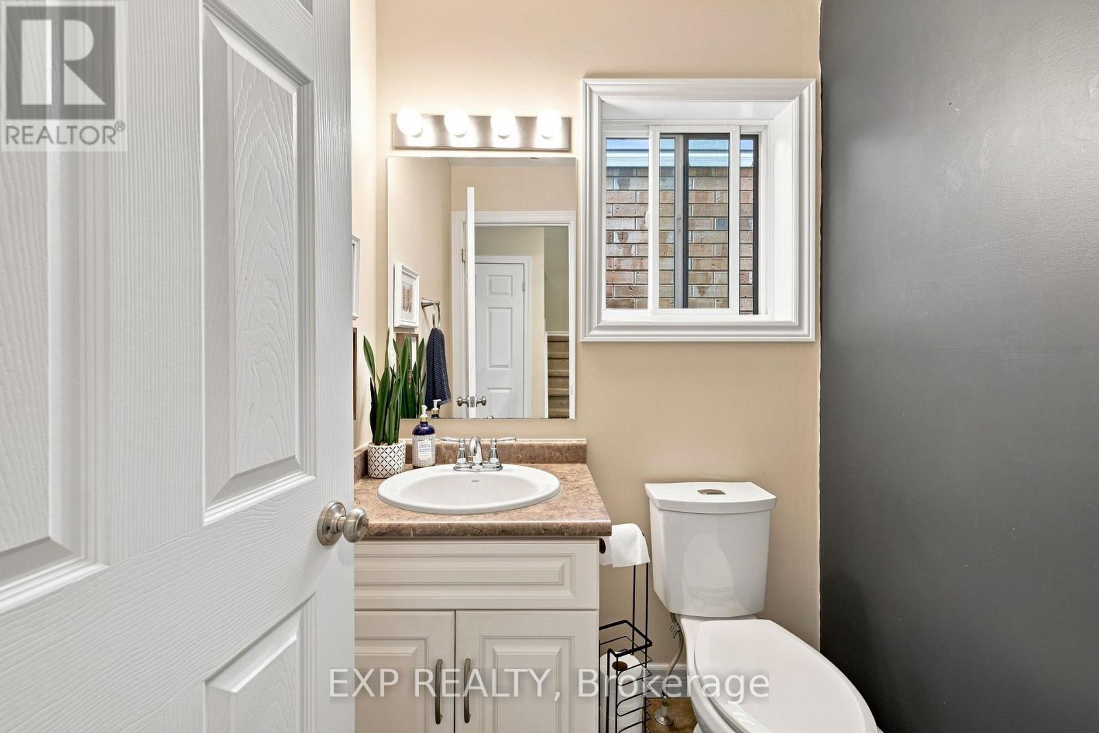 187 Eden Oak Trail, Kitchener, Ontario  N2A 0H6 - Photo 7 - X13720992