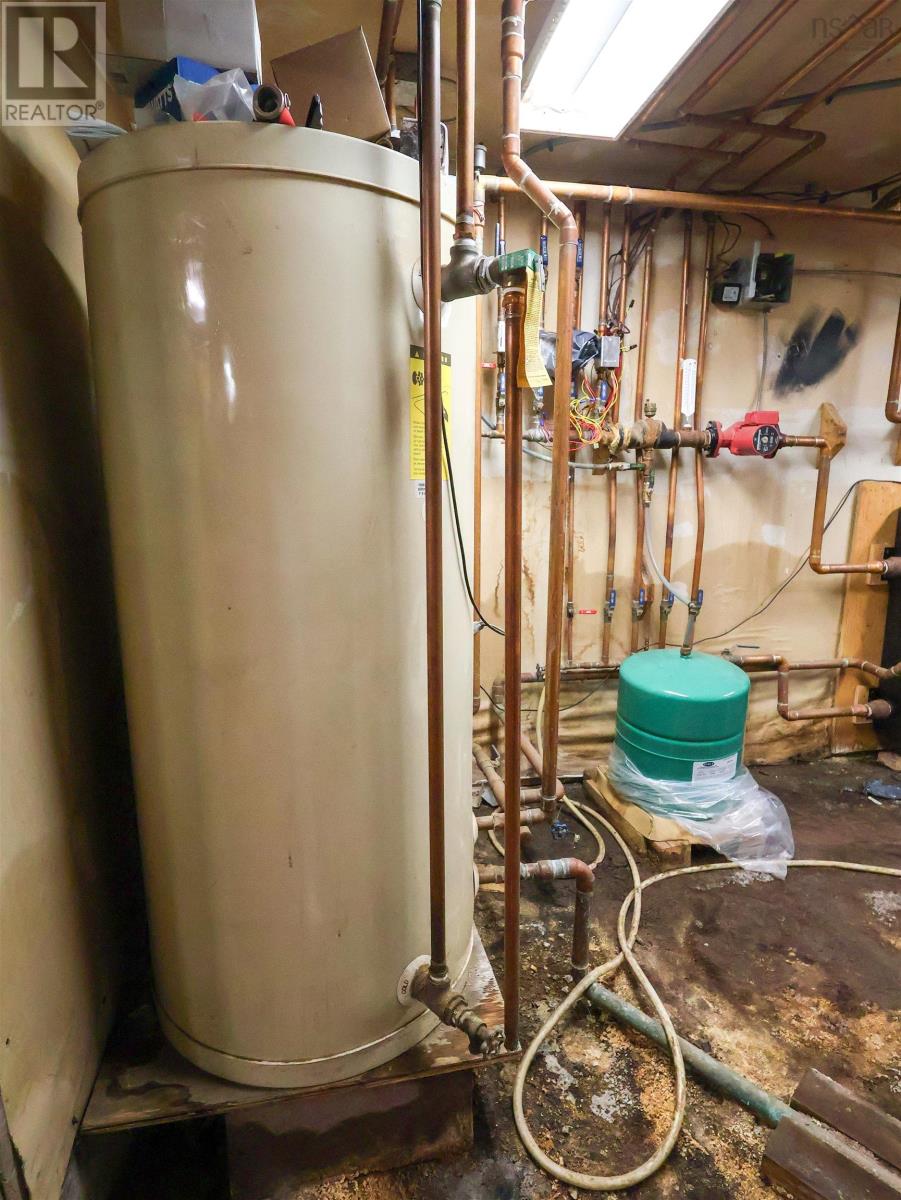 109 Victoria Street E, Amherst, Nova Scotia  B4H 1X9 - Photo 44 - 202621585