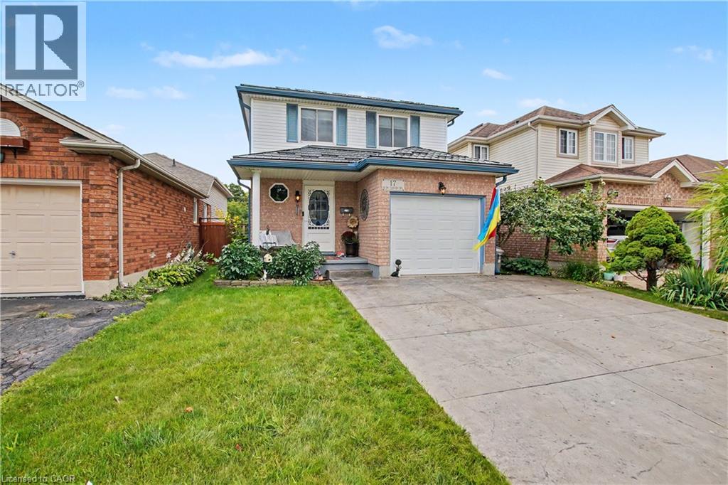 17 Bush Clover Crescent, Kitchener, Ontario  N2E 3P9 - Photo 2 - 40858456