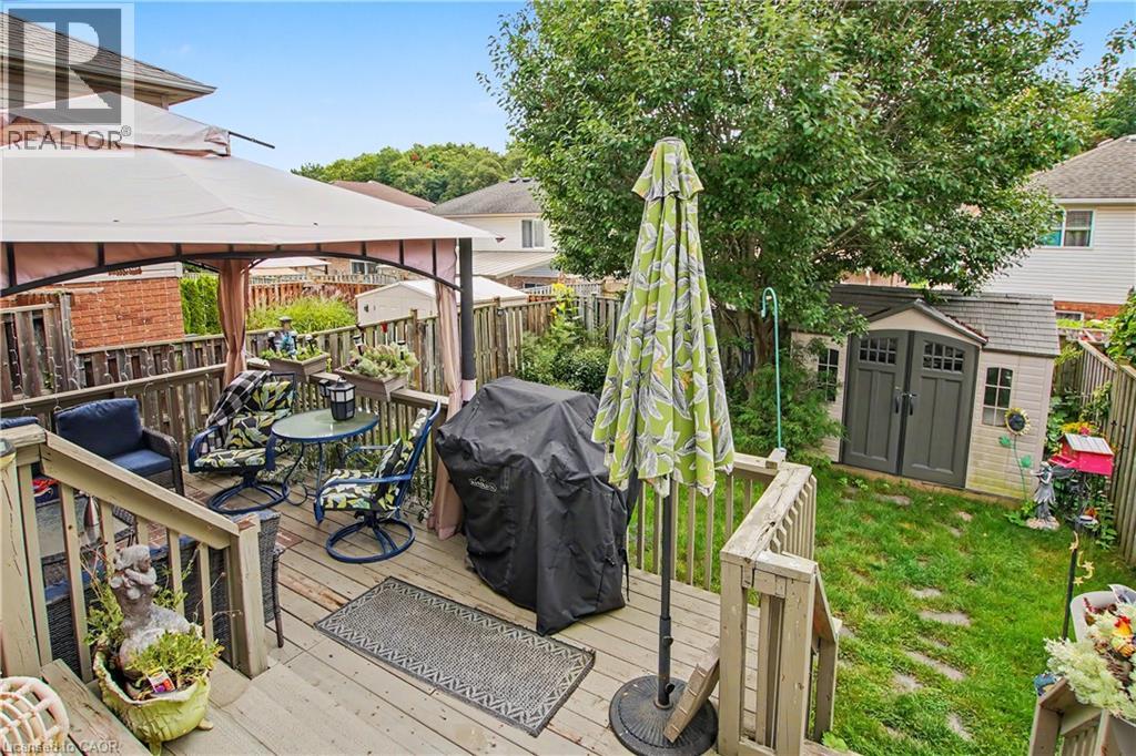 17 Bush Clover Crescent, Kitchener, Ontario  N2E 3P9 - Photo 5 - 40858456