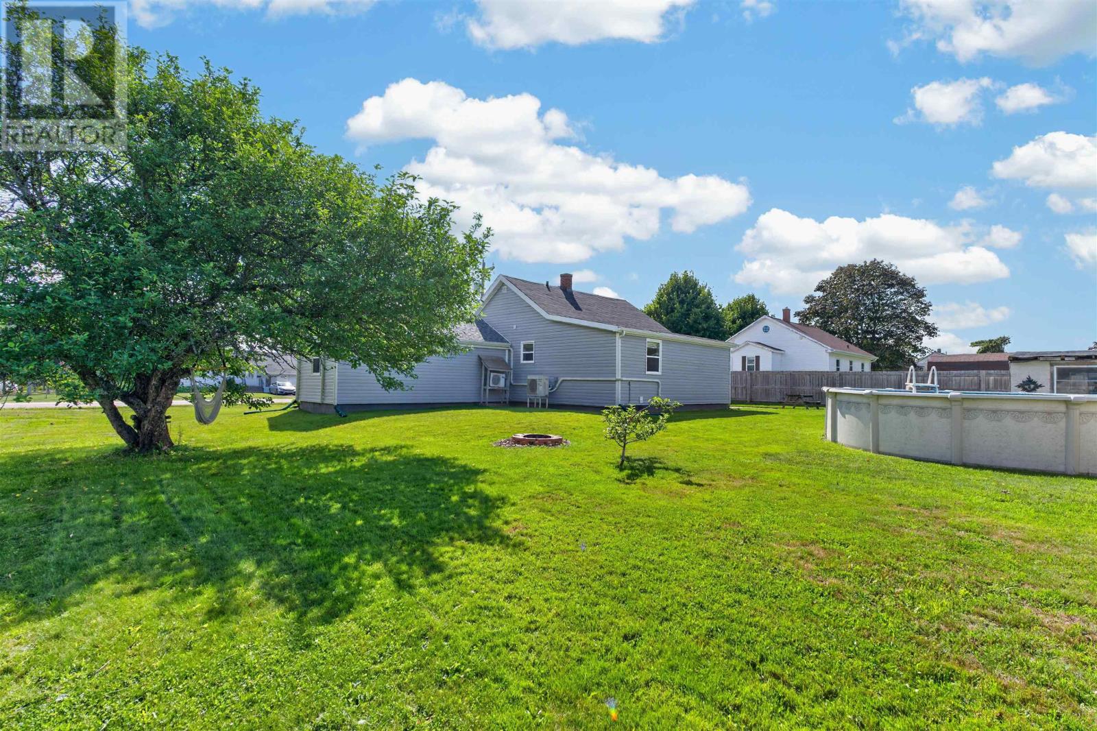 33 Bayview Drive, Summerside, Prince Edward Island  C1N 3Z9 - Photo 10 - 202621744