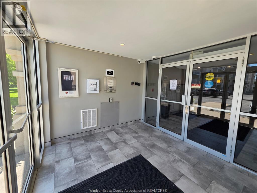 1655 Grand Marais Unit# 113, Windsor, Ontario  N8E 4W4 - Photo 3 - 26012540