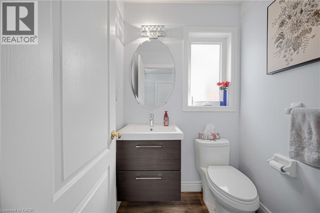 24 Segwun Road, Waterdown, Ontario  L8B 0K2 - Photo 4 - 40858343