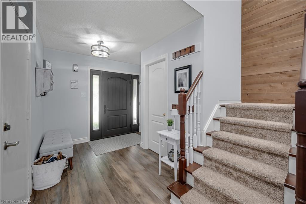 24 Segwun Road, Waterdown, Ontario  L8B 0K2 - Photo 3 - 40858343