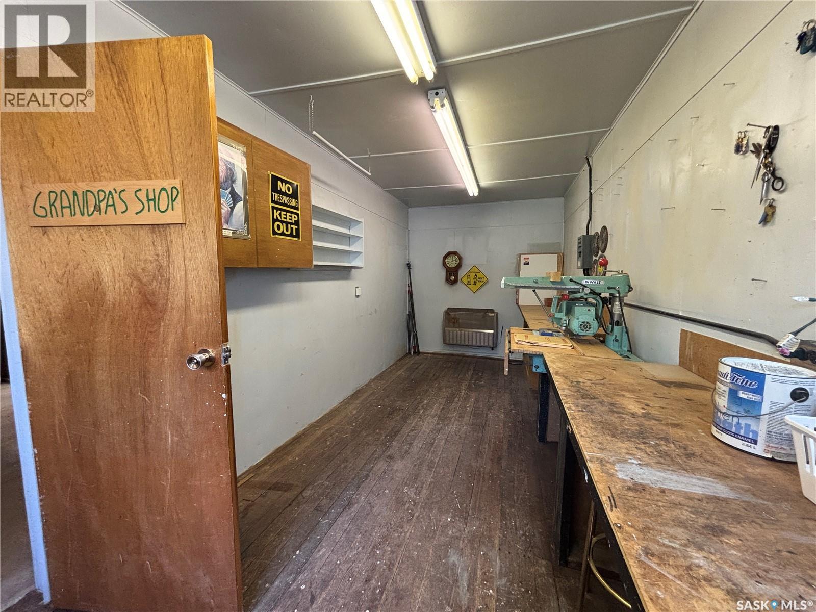 211 Aspen Street, Maple Creek, Saskatchewan  S0N 1N0 - Photo 65 - SK046759