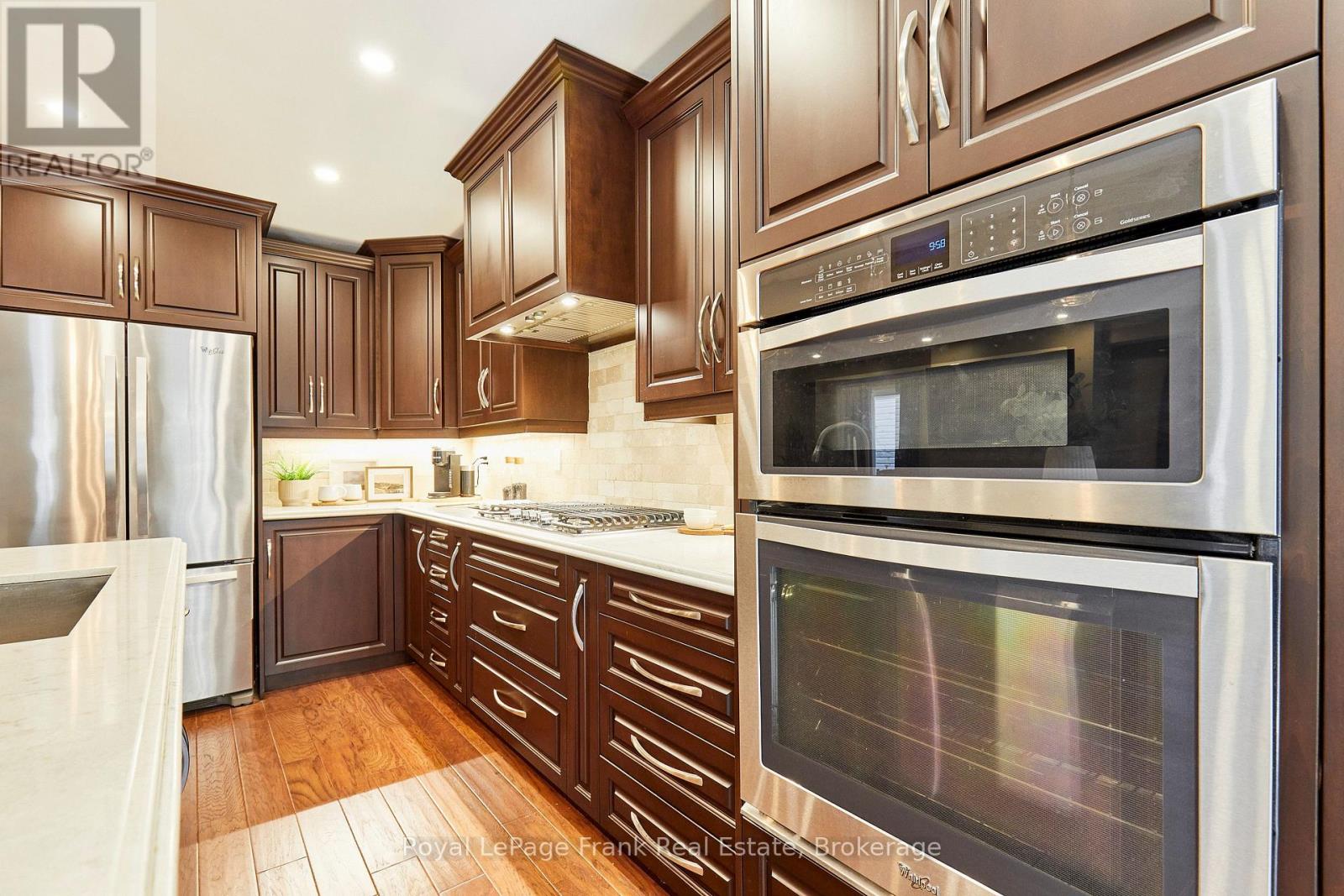 78 Beachgrove Crescent, Whitby, Ontario L1R 3G3 - Photo 14 - E13721116