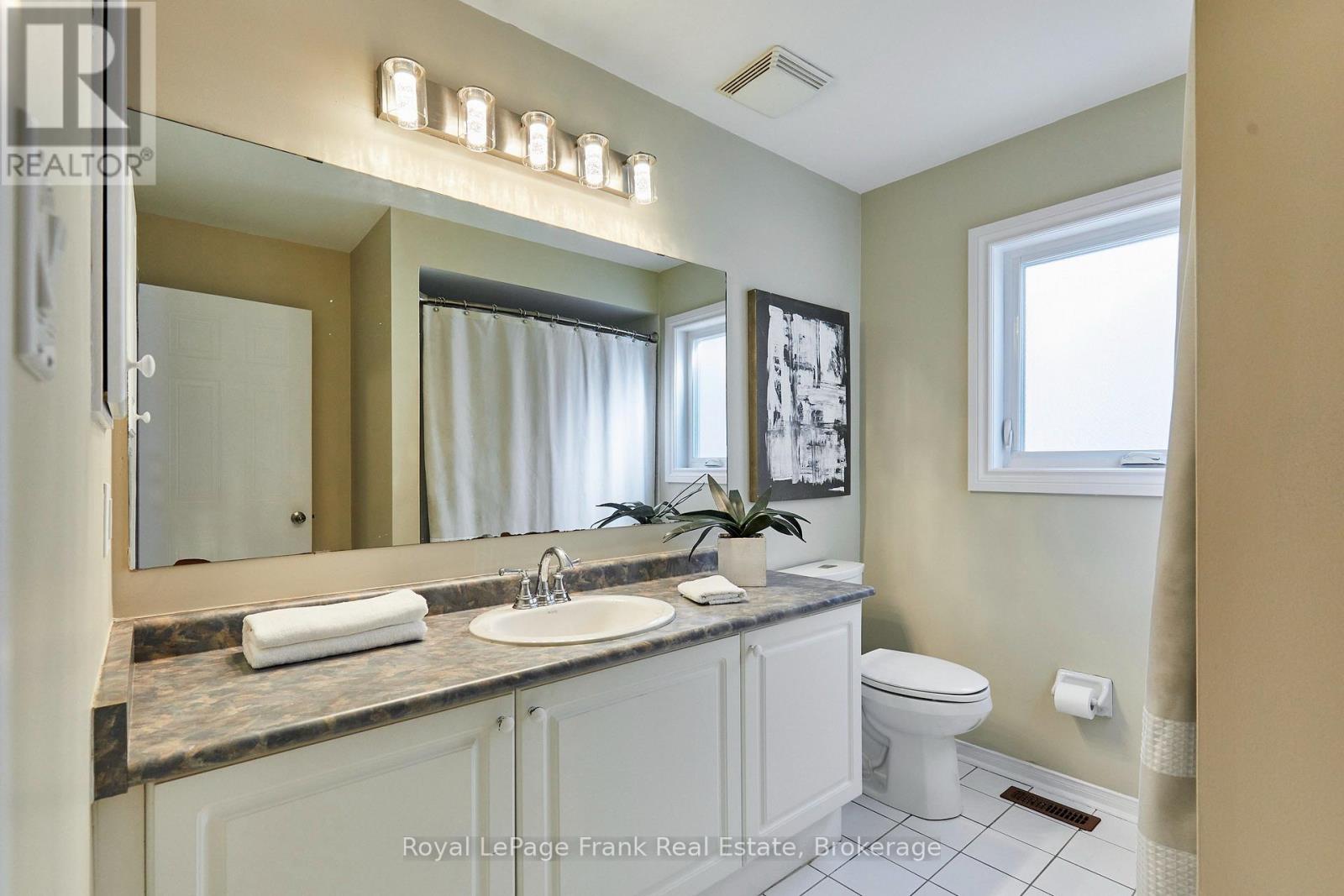 78 Beachgrove Crescent, Whitby, Ontario L1R 3G3 - Photo 27 - E13721116