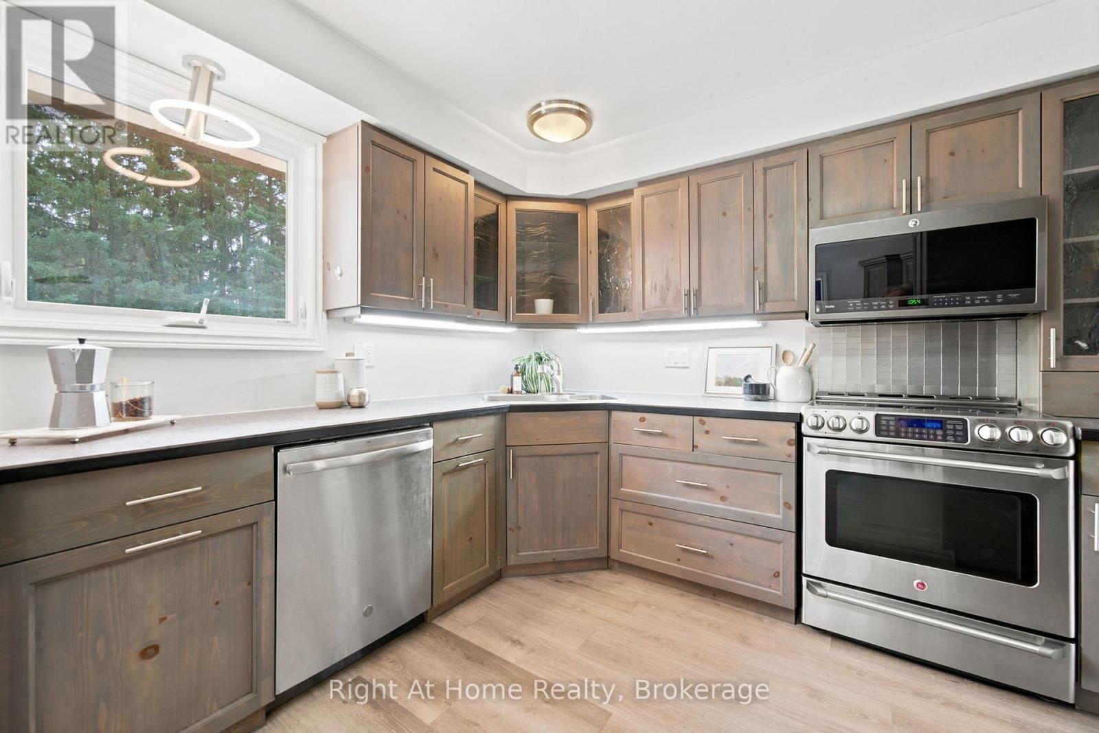 659 Foley Road, Selwyn, Ontario  K0L 1T0 - Photo 8 - X13721056