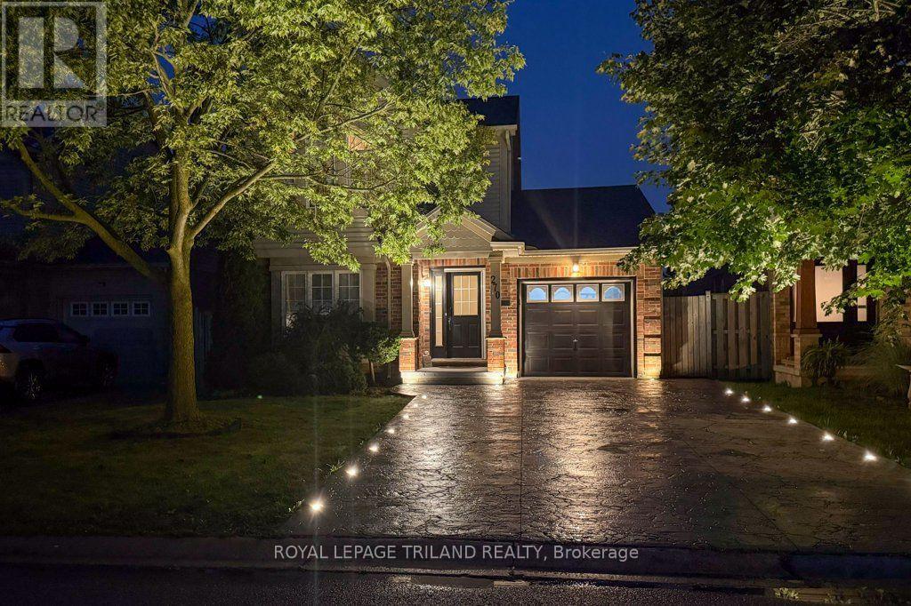 270 South Leaksdale Circle, London South, Ontario  N6M 1K3 - Photo 3 - X13721086