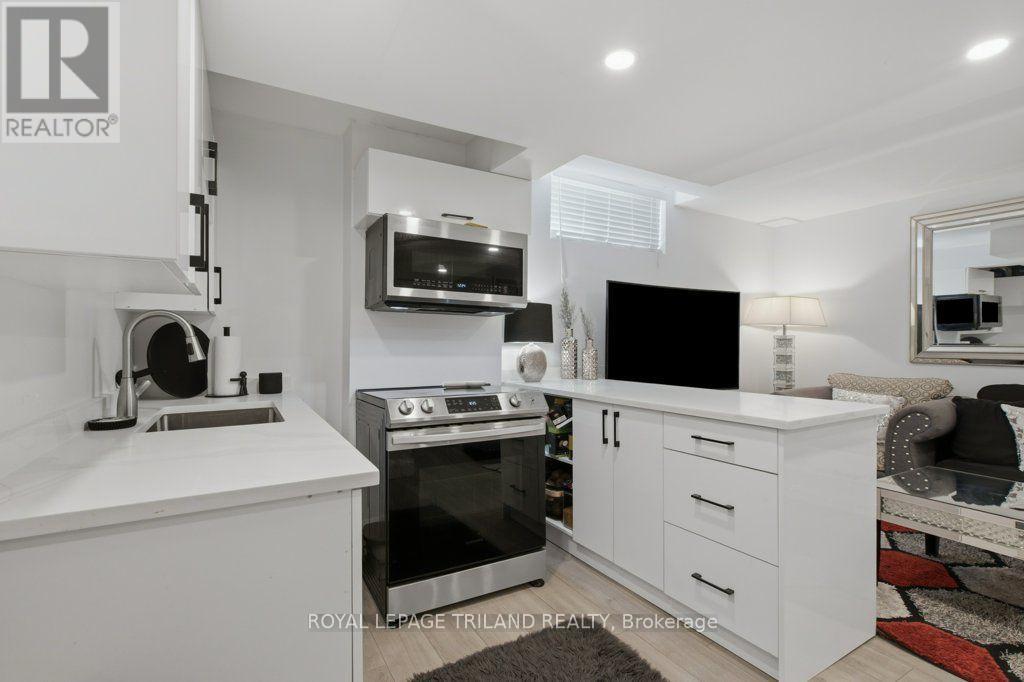 270 South Leaksdale Circle, London South, Ontario  N6M 1K3 - Photo 33 - X13721086