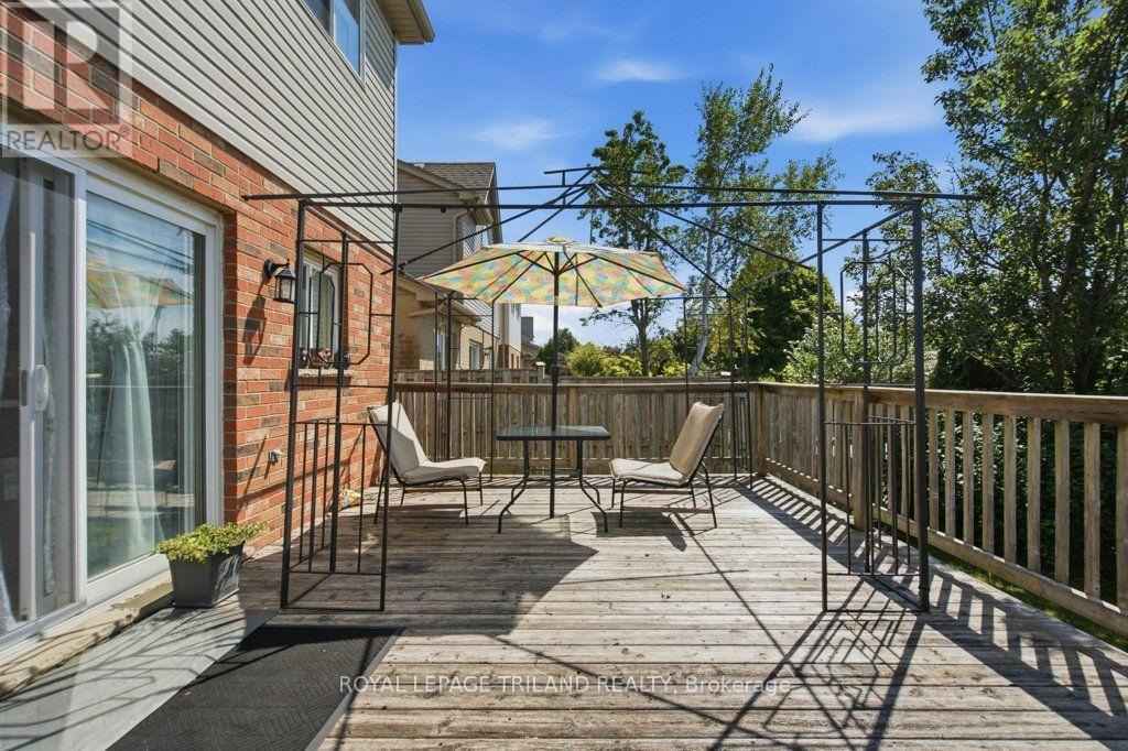270 South Leaksdale Circle, London South, Ontario  N6M 1K3 - Photo 43 - X13721086