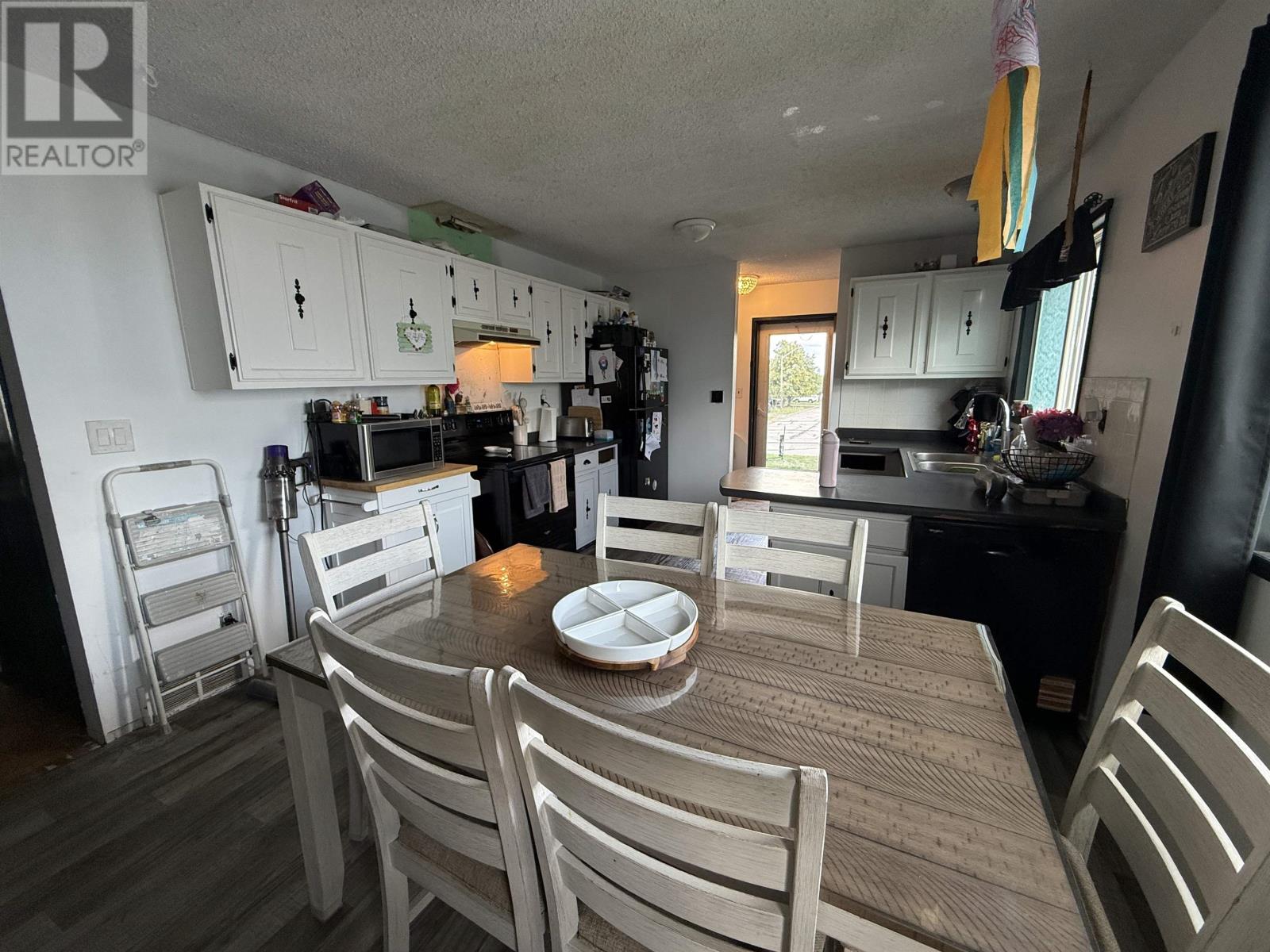 24 Elvis Ave, Dryden, Ontario  P8N 3A3 - Photo 3 - TB2602522