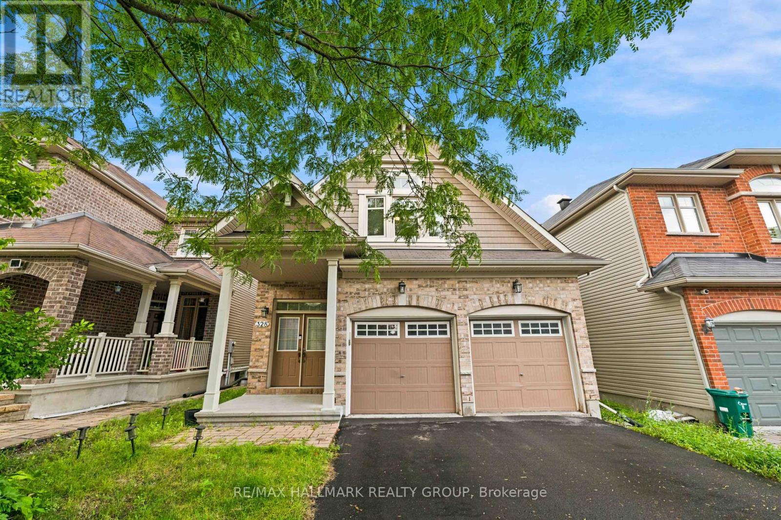328 Laughlin Circle, Ottawa, Ontario  K2T 0E1 - Photo 2 - X13721014