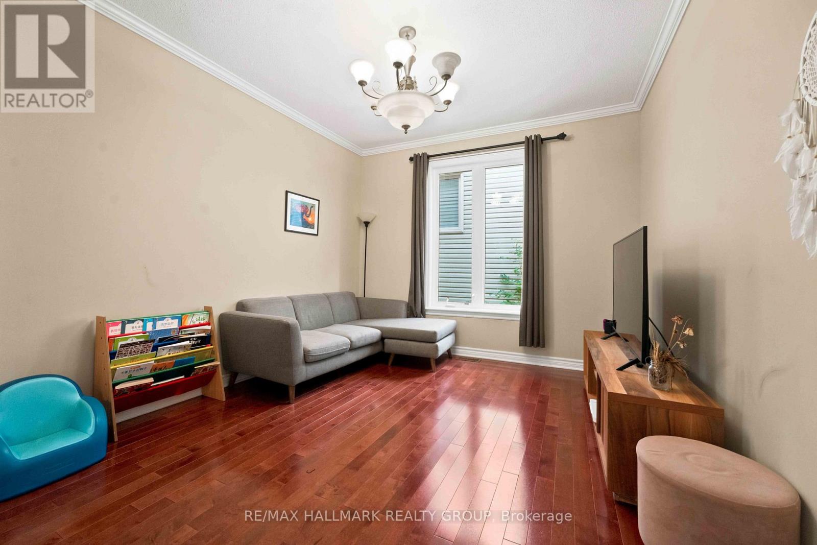 328 Laughlin Circle, Ottawa, Ontario  K2T 0E1 - Photo 6 - X13721014