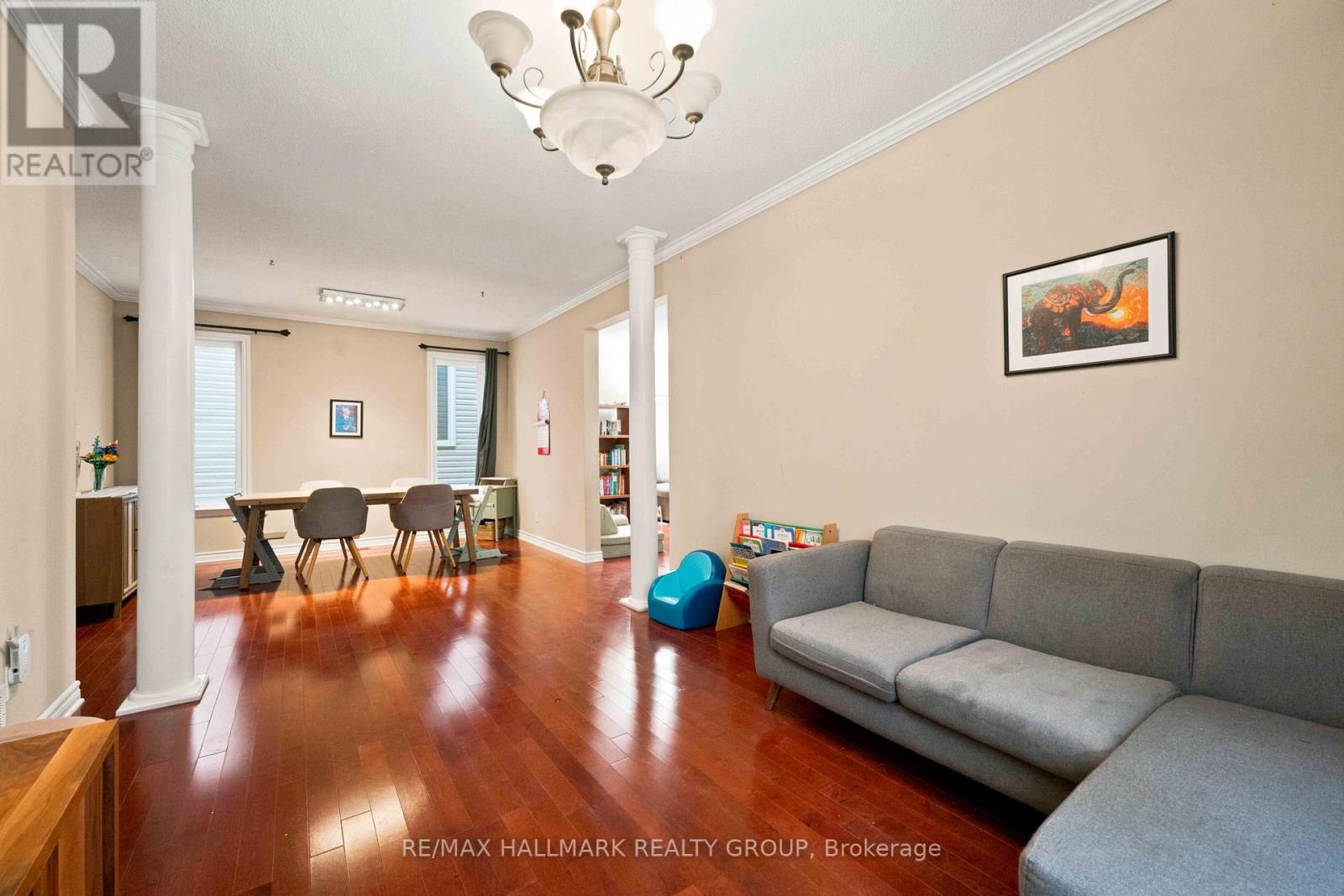 328 Laughlin Circle, Ottawa, Ontario  K2T 0E1 - Photo 8 - X13721014
