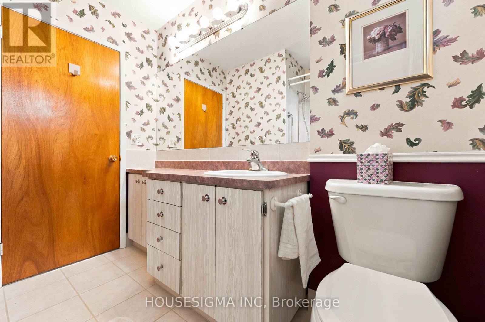 1347 Avenue R Avenue, Ottawa, Ontario  K1G 0C1 - Photo 17 - X13721118
