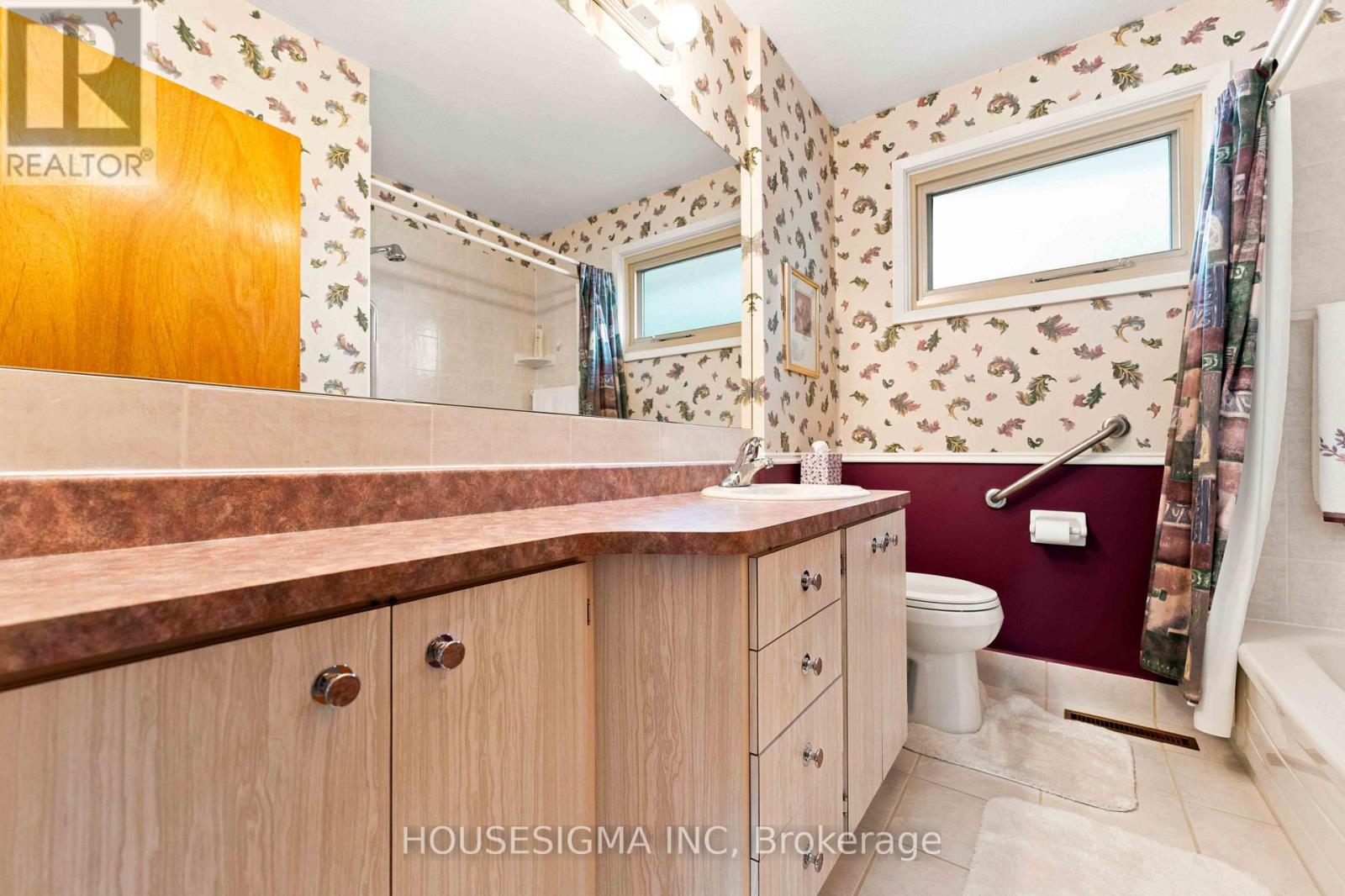 1347 Avenue R Avenue, Ottawa, Ontario  K1G 0C1 - Photo 18 - X13721118