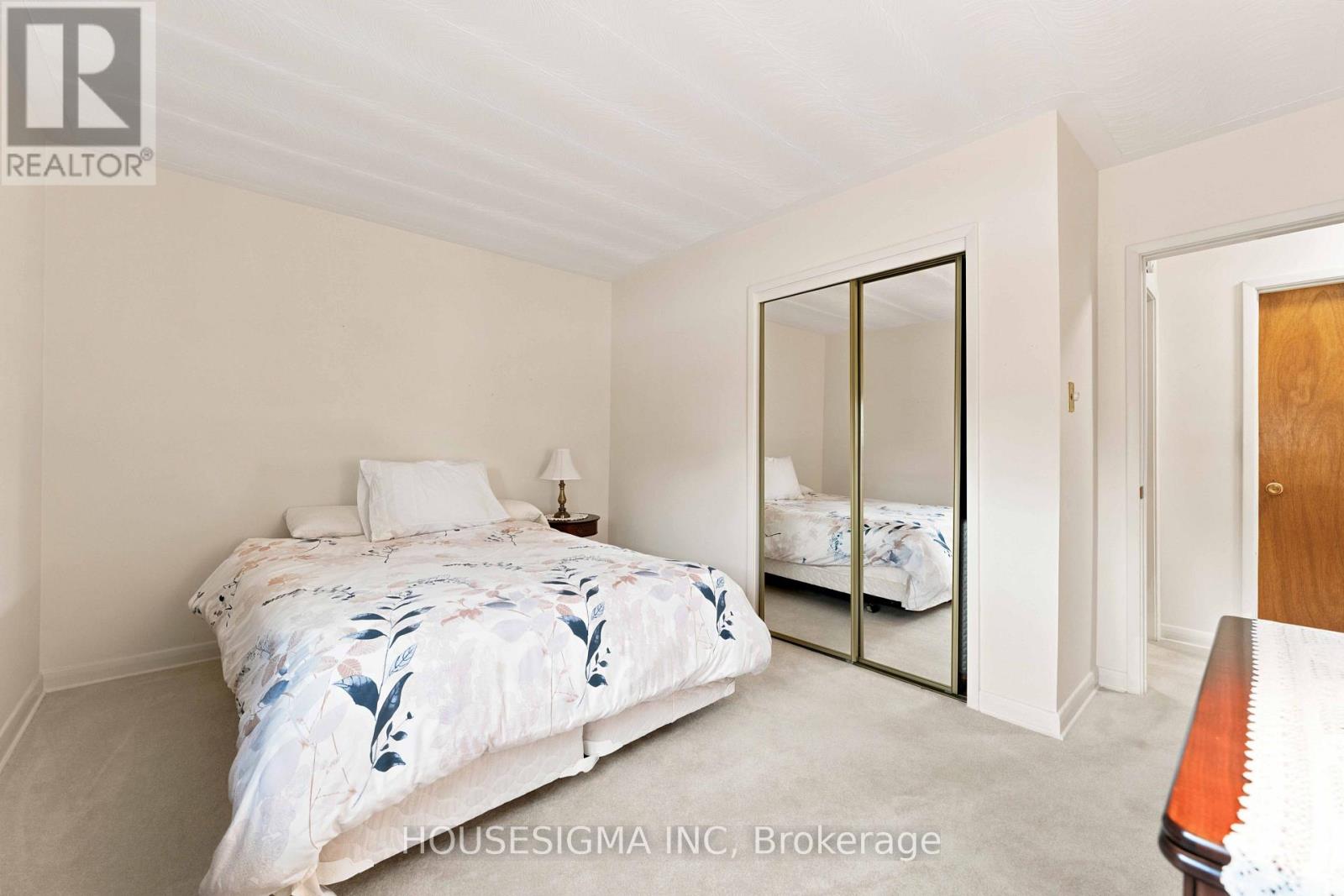 1347 Avenue R Avenue, Ottawa, Ontario  K1G 0C1 - Photo 23 - X13721118